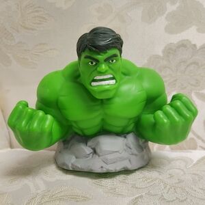 Incredible Hulk bust Coin Bank Marvel Universe 3D figurine
